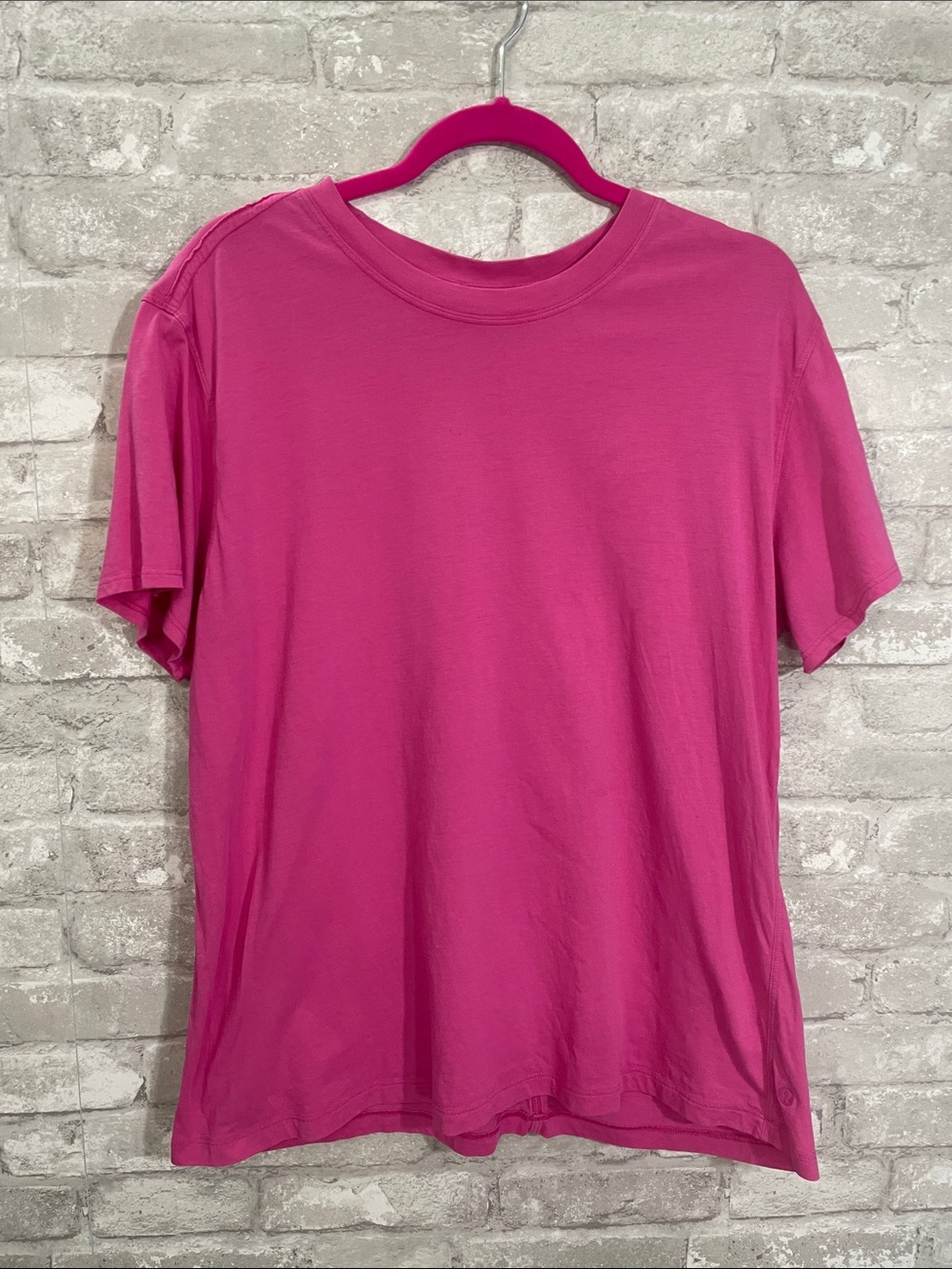 Lululemon All Yours Boyfriend Tee
Pink